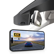 Mangoal rearview mirror built-in dash cam with smartphone app control, 4K Ultra HD recording, GPS tracking, and Volkswagen Tiguan models in the background.