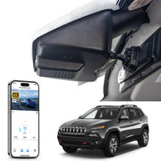 Car rearview mirror built-in dash cam with smartphone app control, 4K Ultra HD recording, GPS tracking and Jeep Cherokee models in the background.
